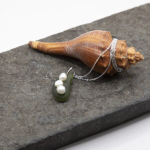 Deep Green Norfolk Sea Glass with Freshwater pearls