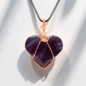 AMETHYST LARGE HEART ON LEATHER NECKLACE