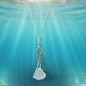 SHELL SEAGLASS WITH SILVER REEF KNOT ON SILVER CHAIN