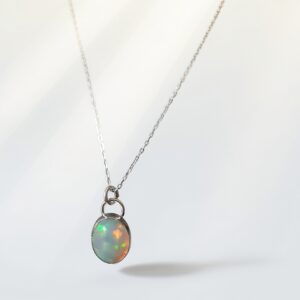 3.65 OVAL OPAL SILVER