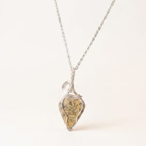 PSILOMELANE NECKLACE
