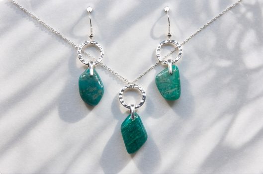 MALACHITE-NECKLACE-AND-EARRING-SET-STIRLING-SILVER